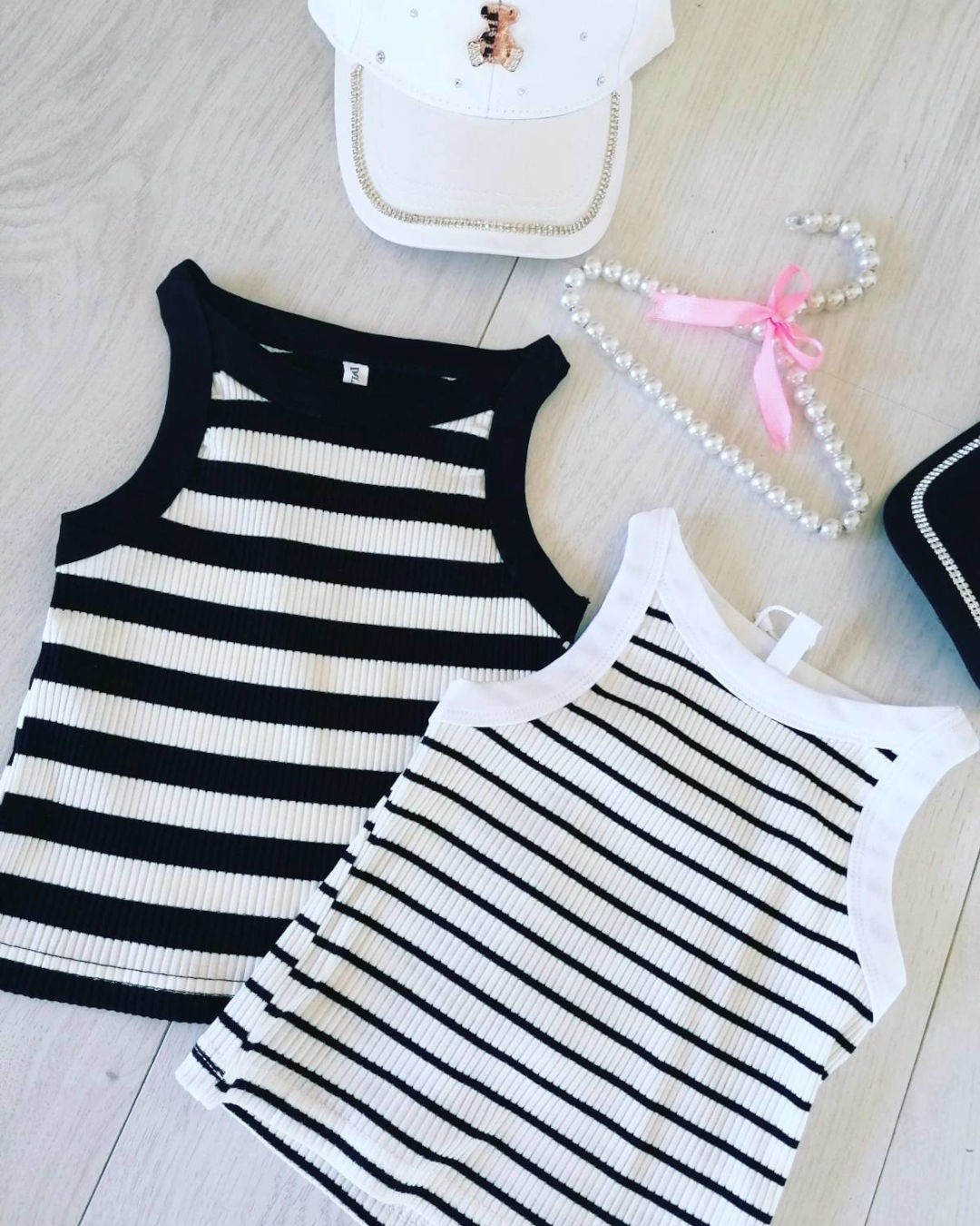 Top w Paski Biały - KARMELOWY BUTIK zdjęcie 1