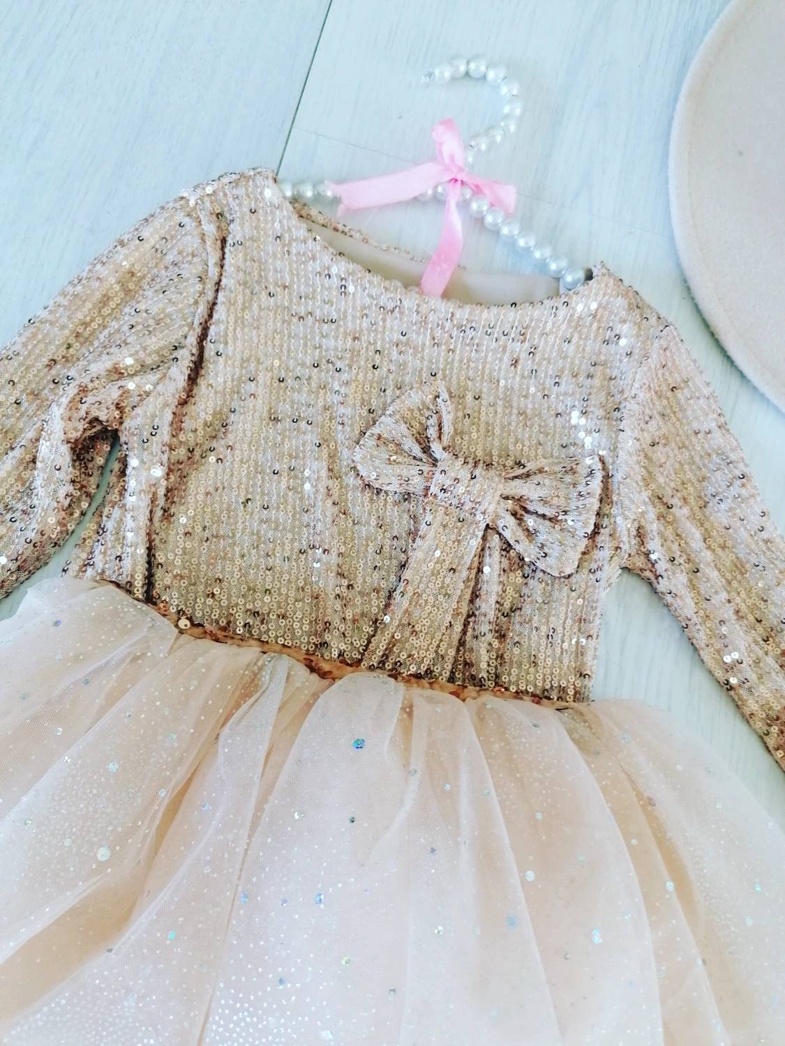 Bluzeczka Cekinowa z Kokardą Złota - KARMELOWY BUTIK zdjęcie 1