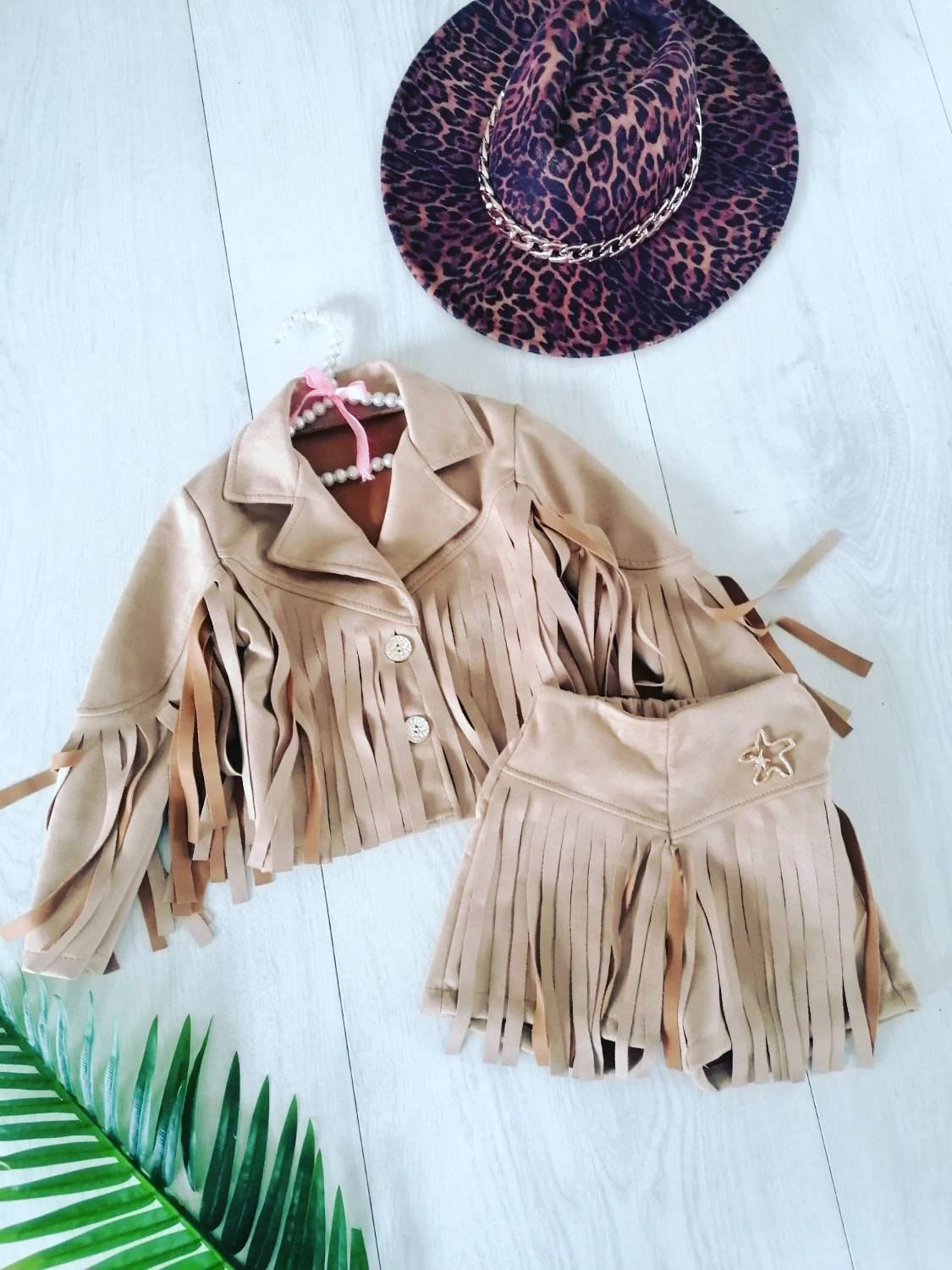 Szorty z Frędzlami Beżowe - KARMELOWY BUTIK zdjęcie 1