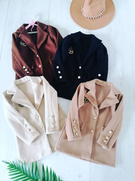 Płaszczyk ze Złotymi Guziczkami Beżowy - KARMELOWY BUTIK zdjęcie 2